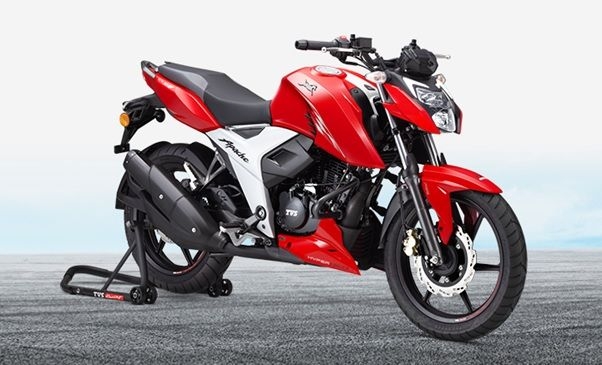 Bajaj Pulsar 150 versus TVS Apache RTR 160 4V