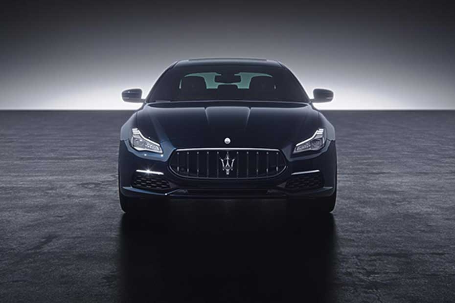 Maserati Quattroporte front