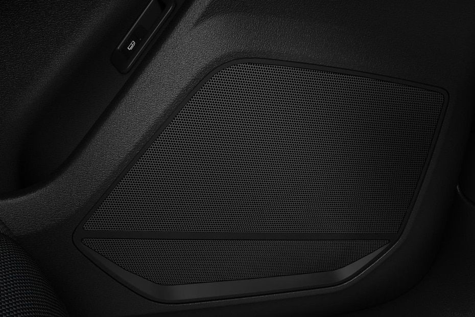 Audi Q3 Sportback Speakers