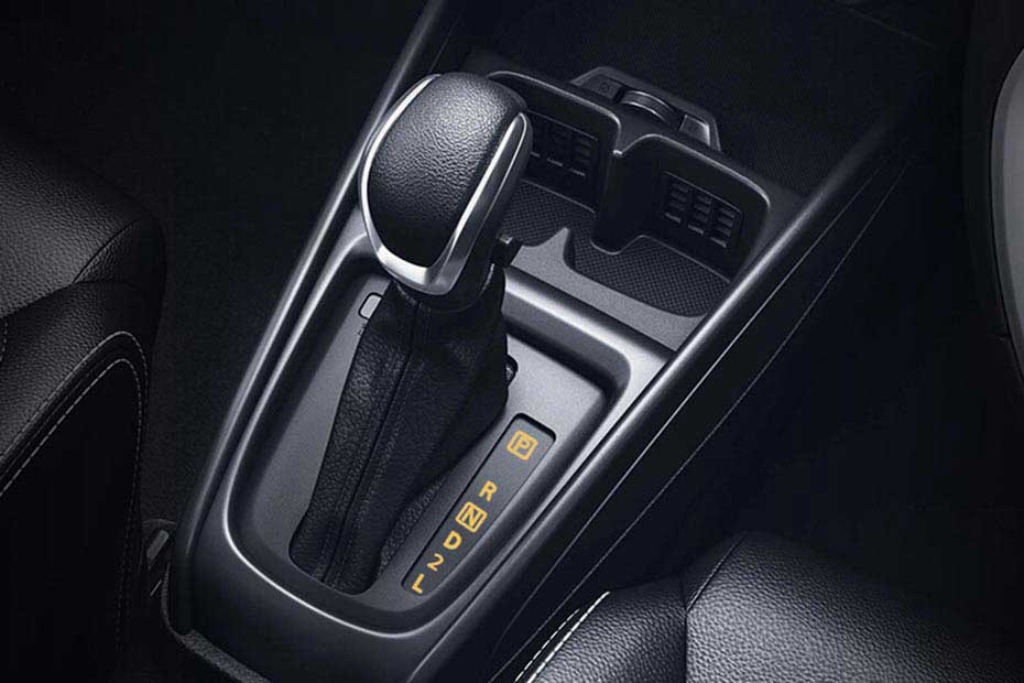 Maruti XL6 gear shifter