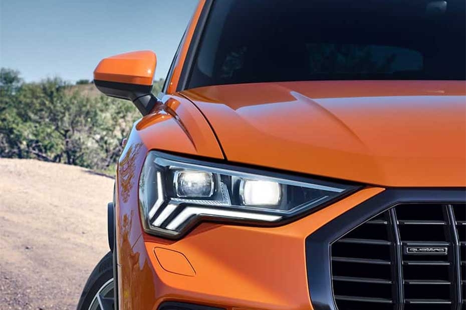 Audi-Q3_Headlight