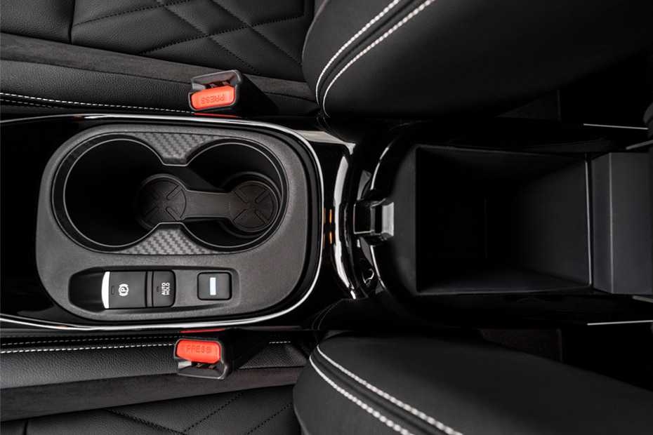 Nissan Juke Interior Image