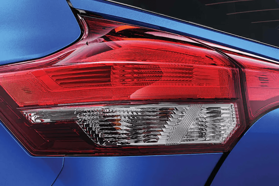 Nissan-Kicks Tail Light 1