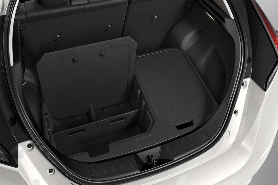 Nissan Leaf Boot Space