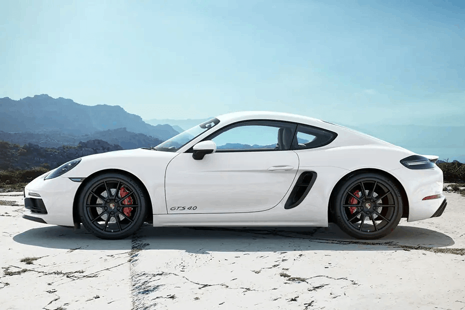 Porsche 718 Left Side View