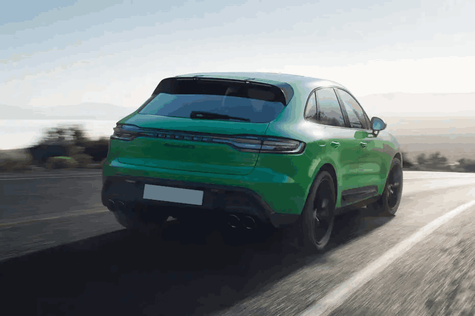 Porsche Macan Right Side Rear View