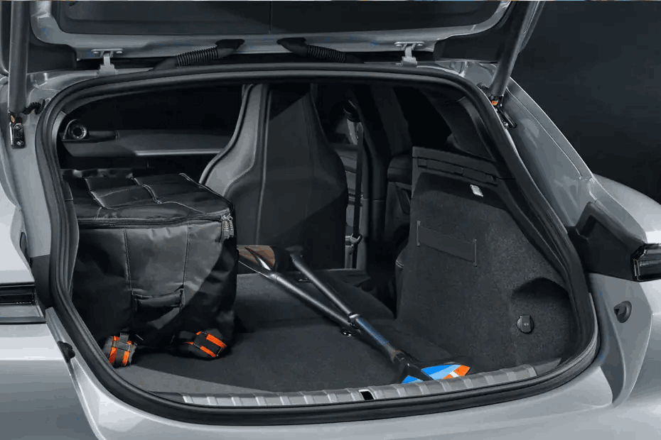 Porsche Taycan Bootspace