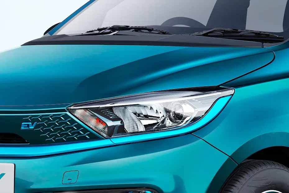 Tata Tigor EV Headlight