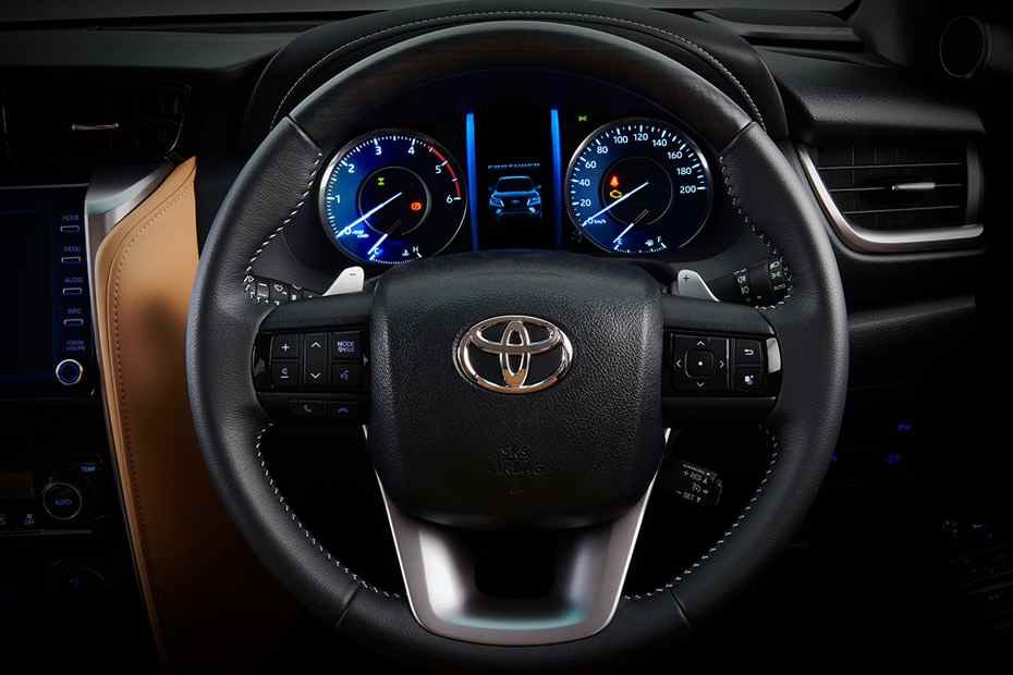 Toyota Fortuner Steering Wheel