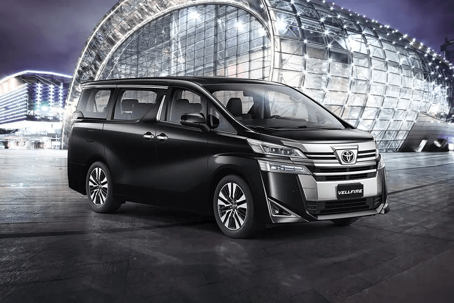 Toyota-Vellfire  front right view