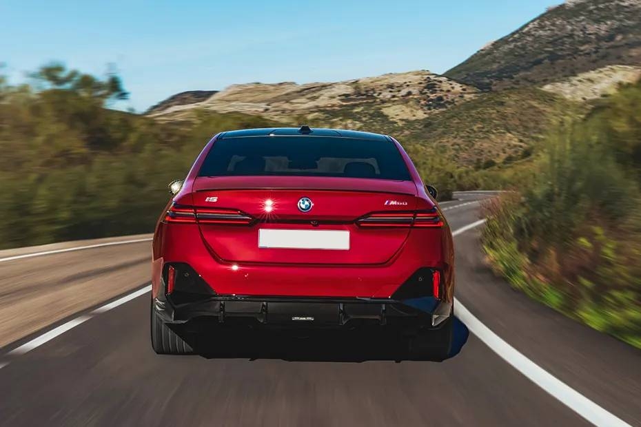 BMW i5 Front Rear View