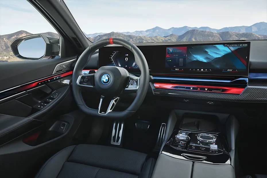 BMW i5 Instrument Cluster