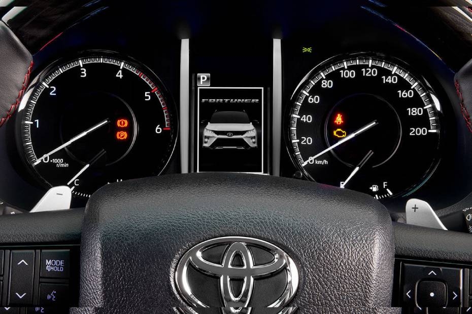 Fortuner Legender Tachometer