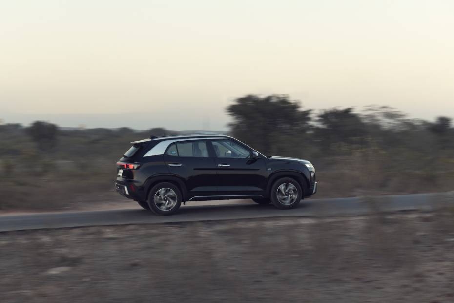 Hyundai Creta Right Side View