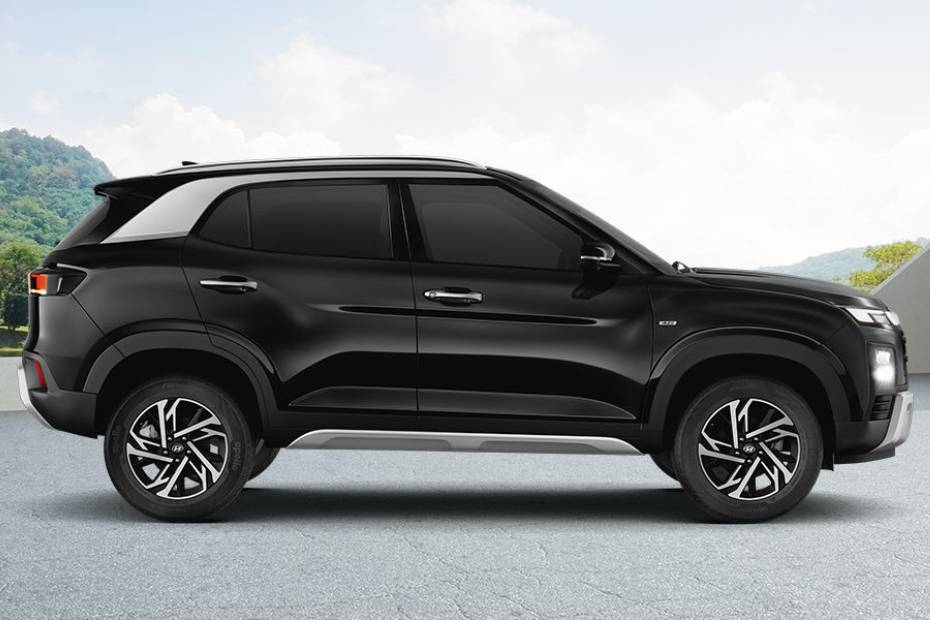 Hyundai Creta Right Side View