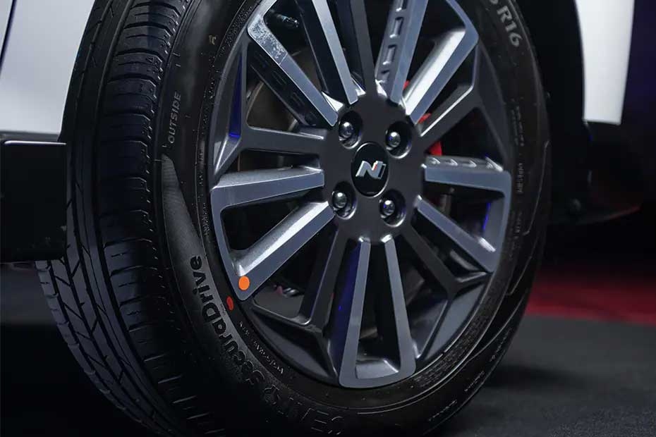 Hyundai i20 N Line Wheel