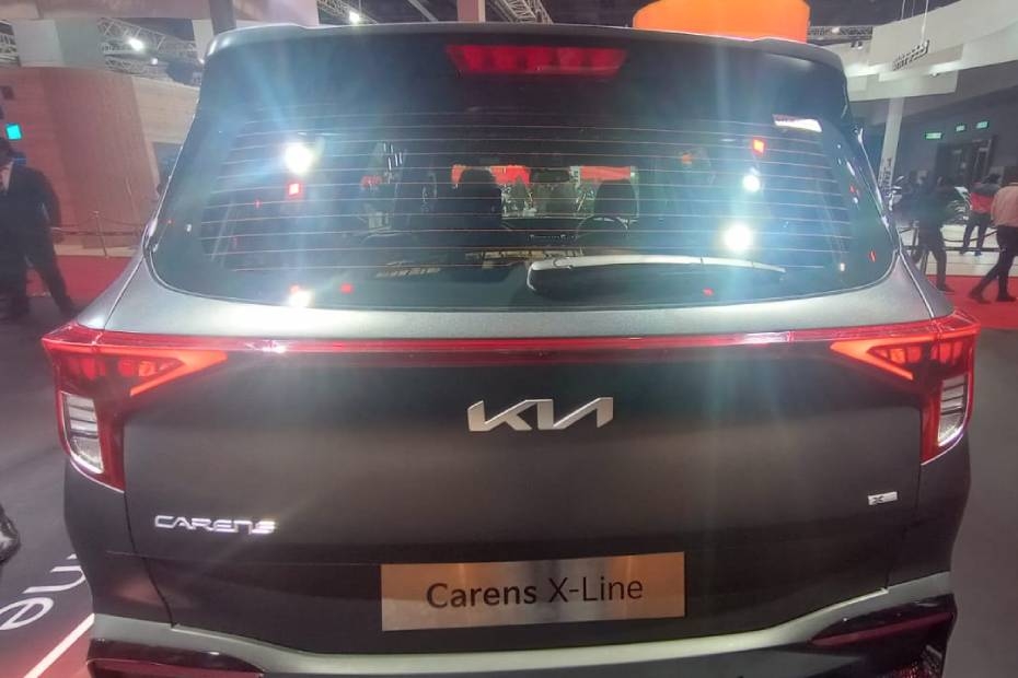 Kia Caren Rear View