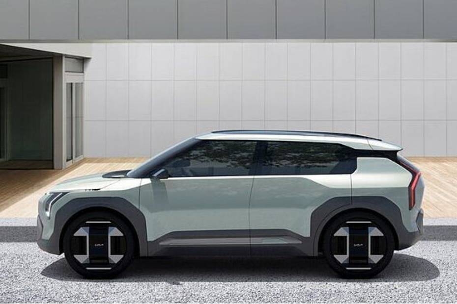 Kia EV3 Left Side View