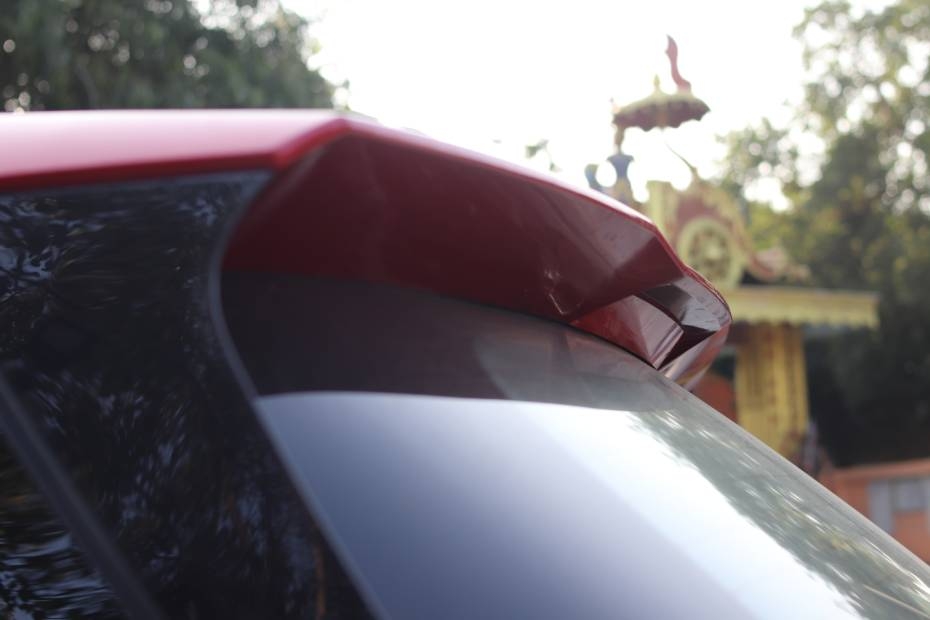 MG Hector Rear Spoiler