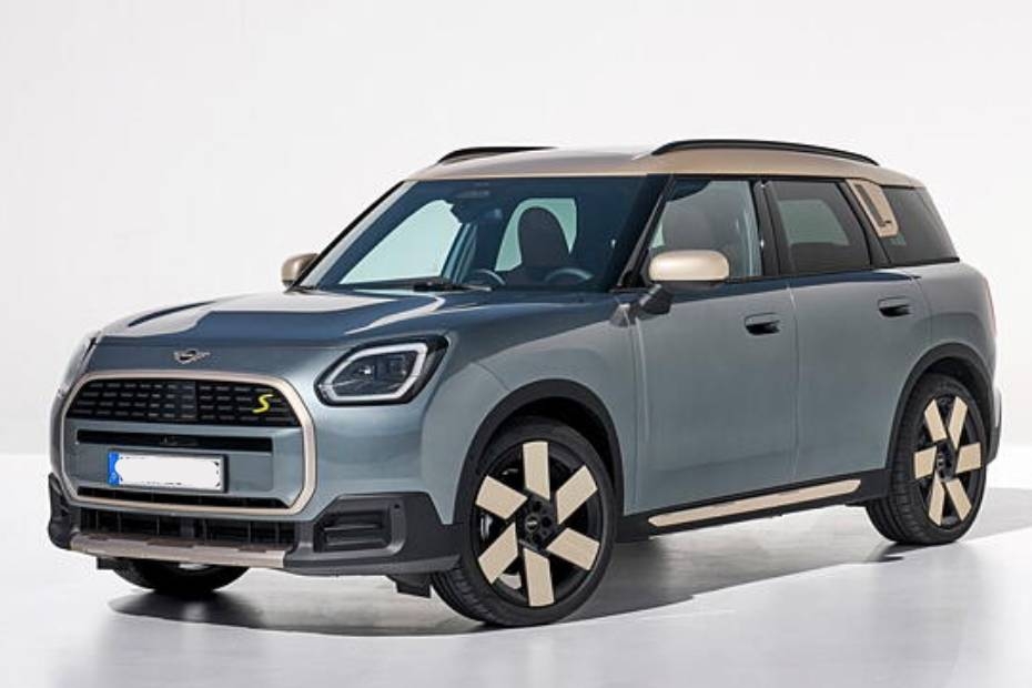 Mini Countryman Electric Left Front Three Quarter