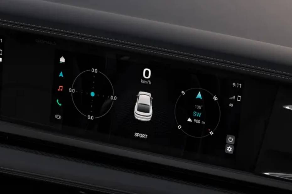 Porsche Panamera Infotainment System