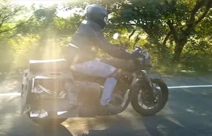 Upcoming Royal Enfield Hunter 350 Spied Testing 