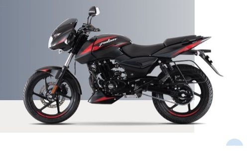 Bajaj Pulsar 150 versus TVS Apache RTR 160 4V