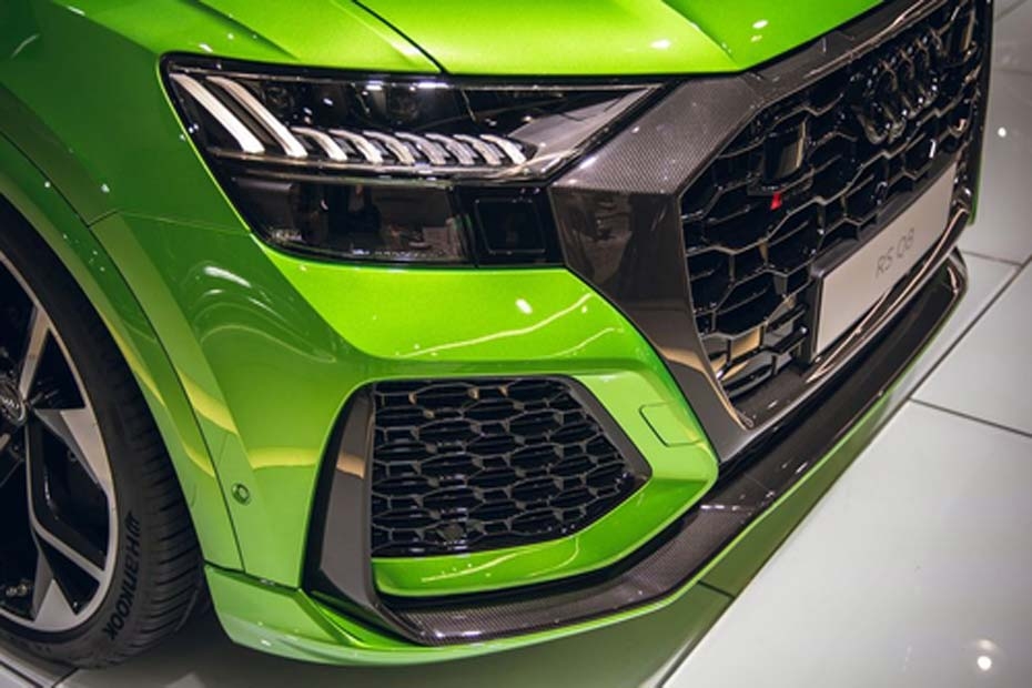 Audi RS Q8 Grille