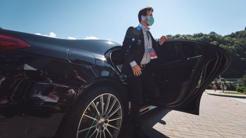 Magnus Carlsen Net Worth and Car Collection