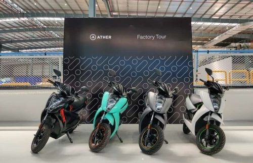 TVS iQube 2022 VS Ather 450X: Detailed Comparison