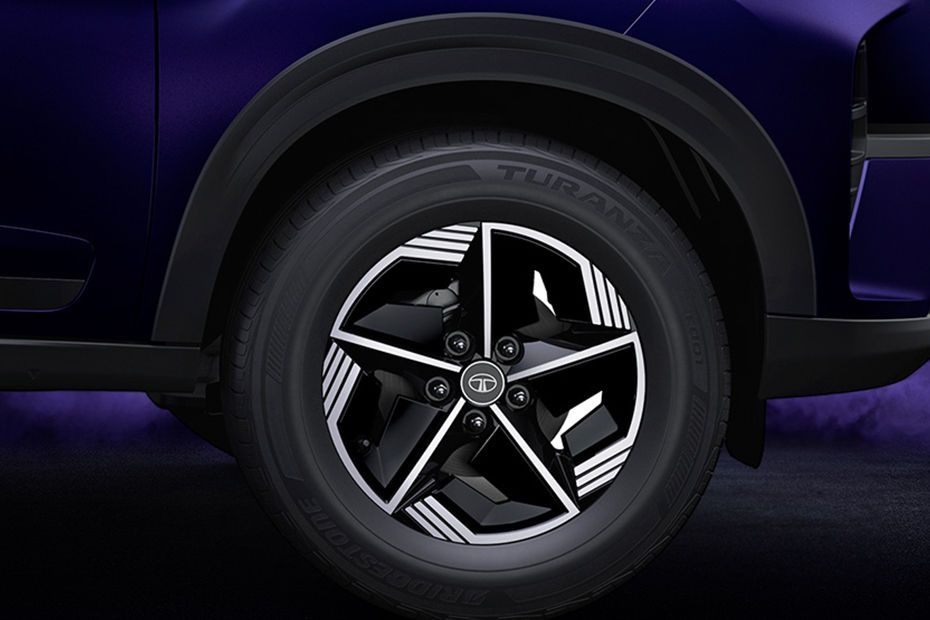 Tata Nexon Alloy Wheel