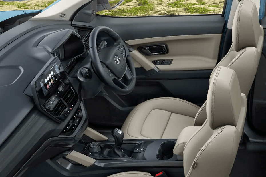 Tata Safari Door View of Driver Seat