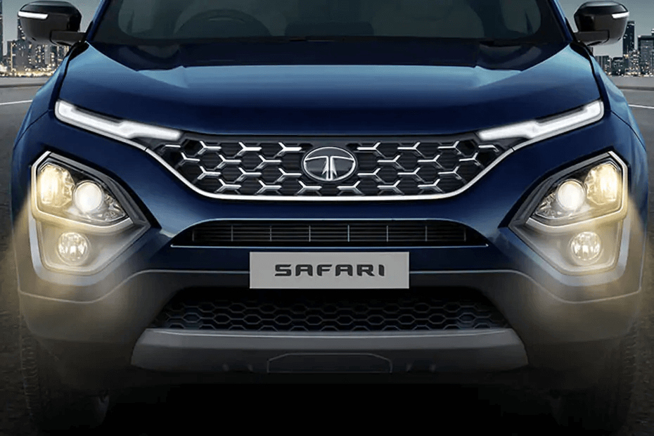 Tata Safari Front View