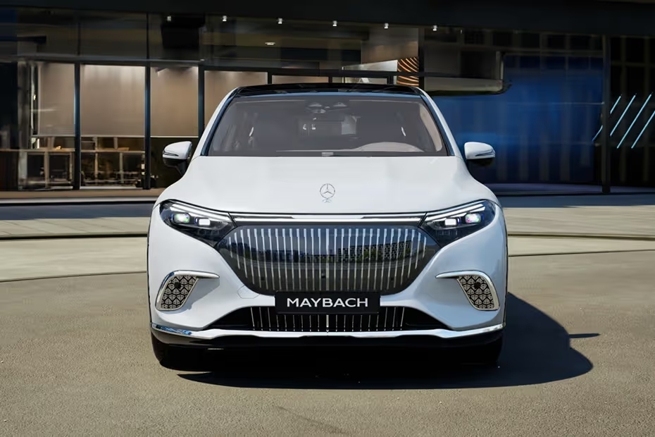 Mercedes Benz Maybach EQS SUV Front View