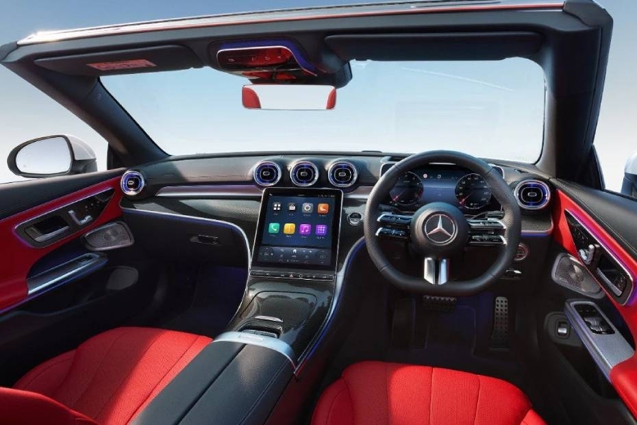 Mercedes Benz CLE cabriolet Dashboard