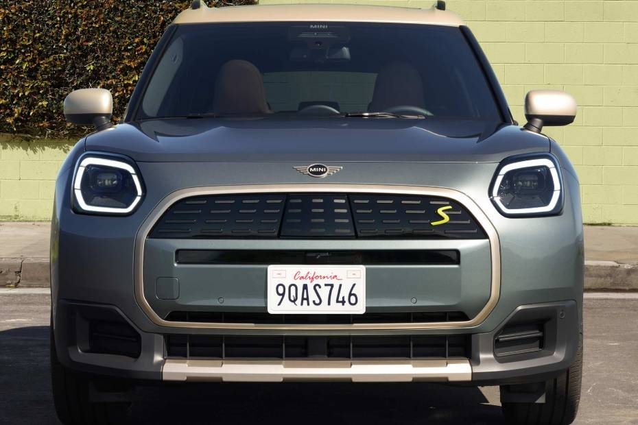 Mini Countryman Electric Front View