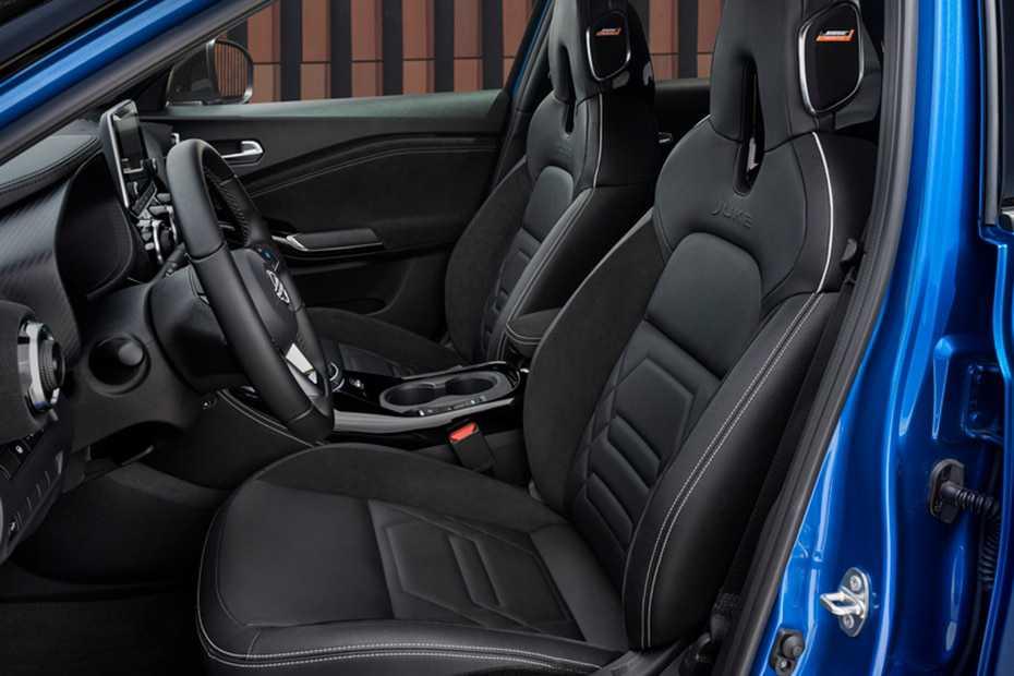 Nissan Juke Door View of Driver Seat