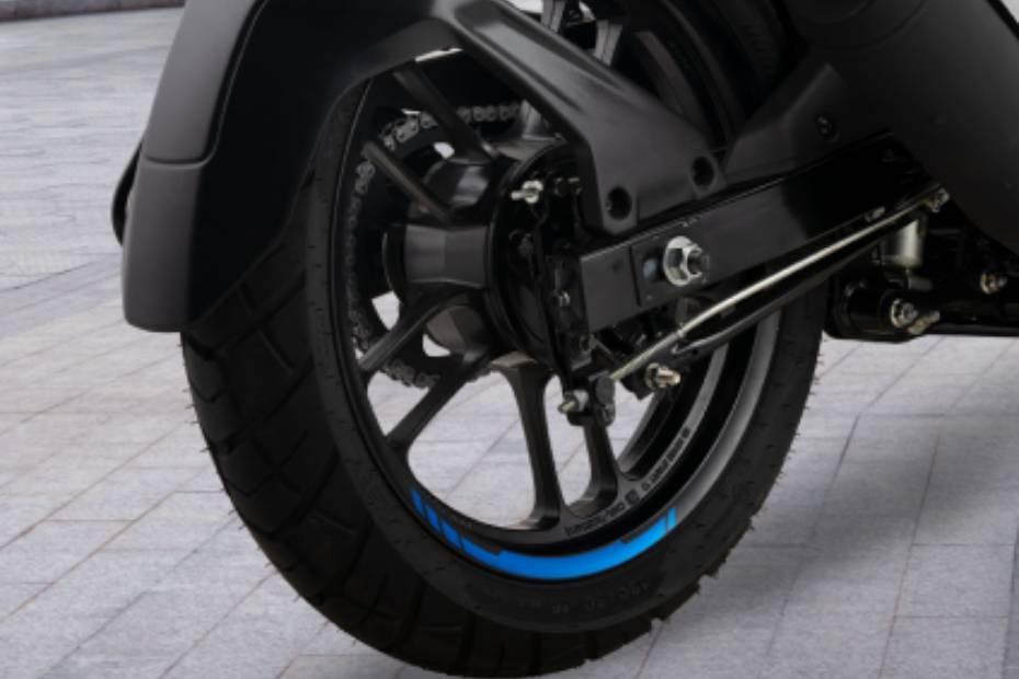 Bajaj freedom 125 rear wheel