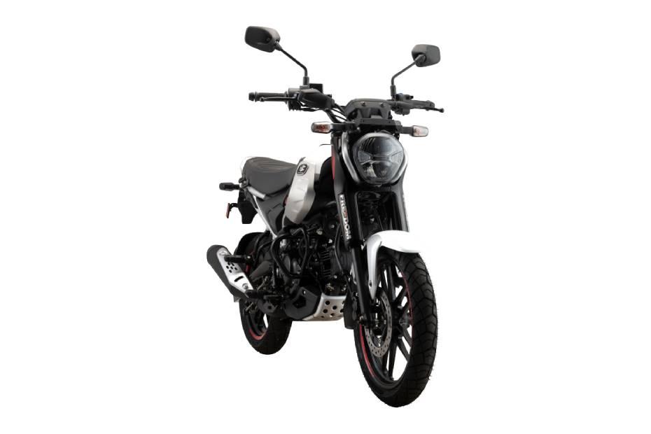 Bajaj Freedom 125 Cyber White