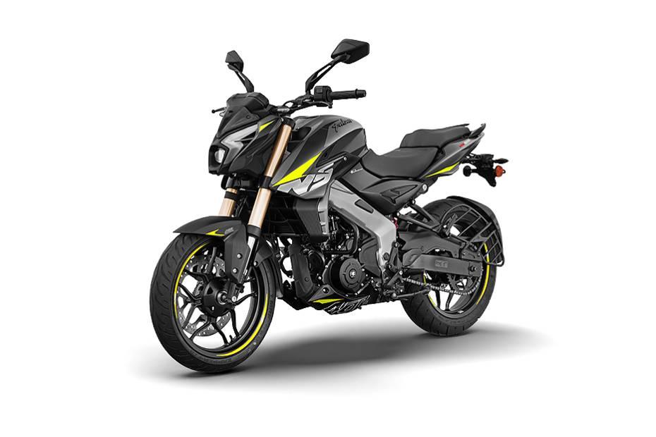 Bajaj pulsar ns400 front left three quarter