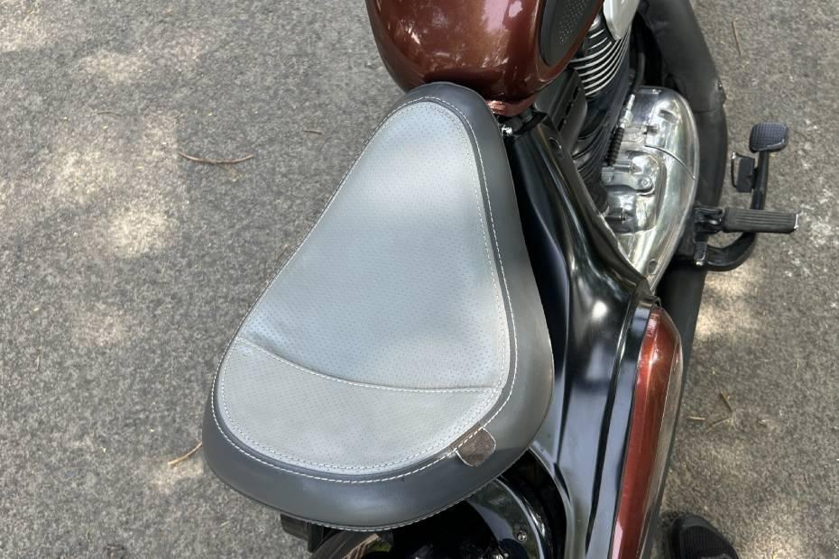 Jawa 42 bobber seat