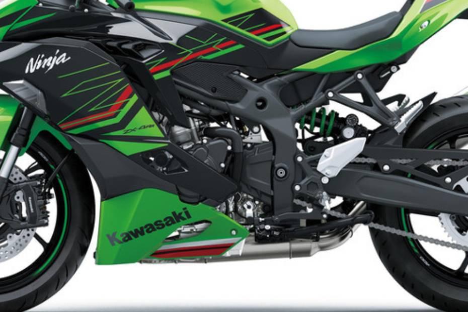 Kawasaki ninja zx 4rr engine