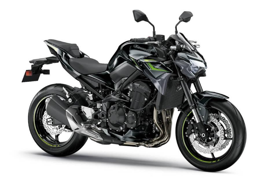 Kawasaki z900 right side view