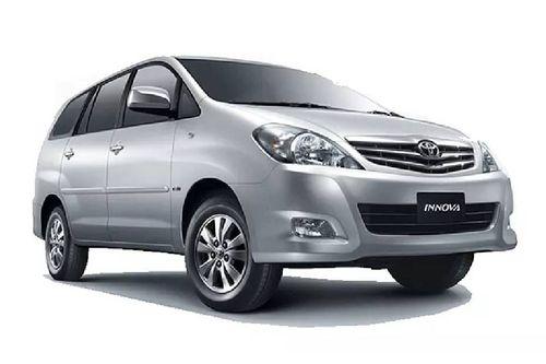 Toyota Innova [2009-2012] car cars