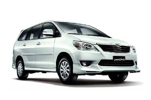 Toyota Innova [2012-2013] car cars