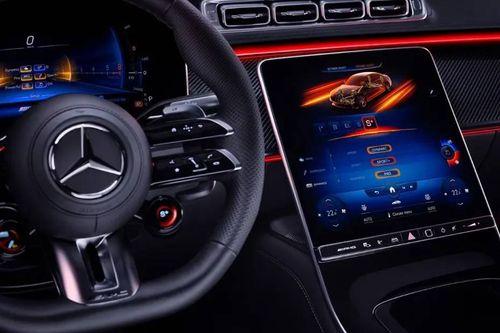 Mercedes-Benz AMG S 63 E Performance Infotainment System