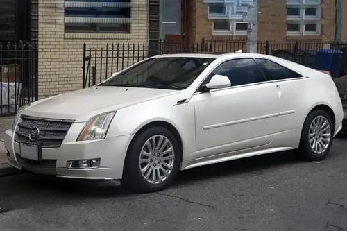 Cadillac CTS car