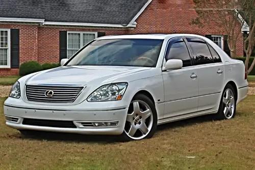 Lexus LS 430 car