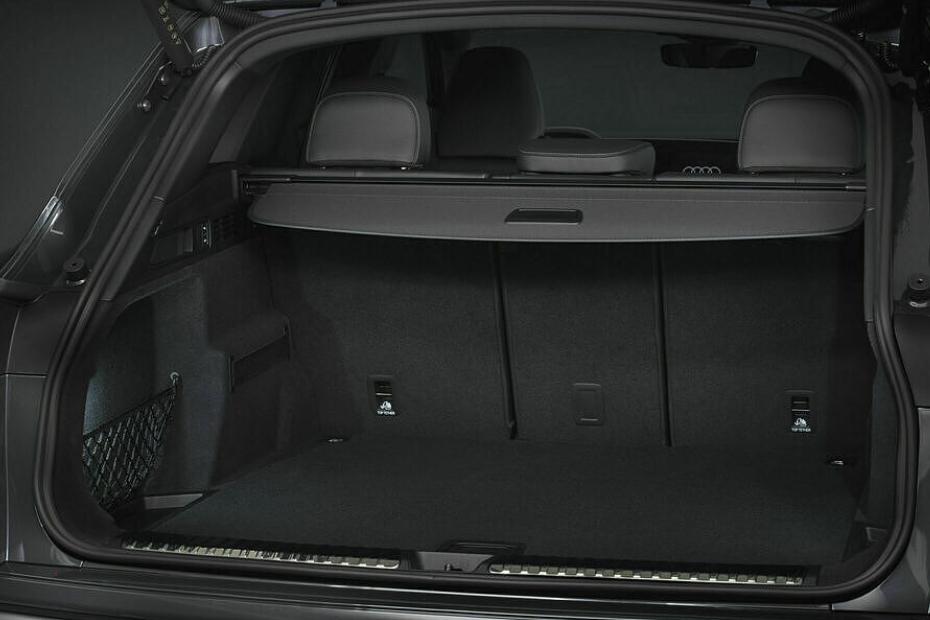 Audi New Q5 third-gen Bootspace