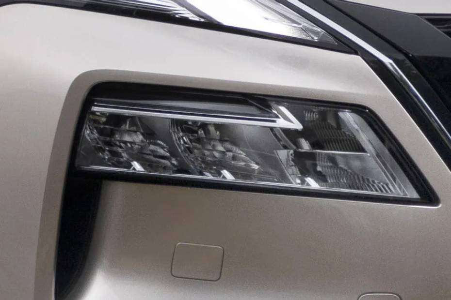 Nissan X-Trail Headlight Nissan X-Trail Headlight